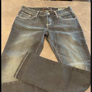 Guess Jeans - Medium Rise Skinny